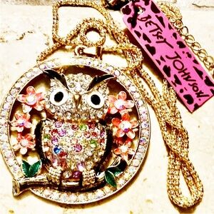 Beautiful NEW Betsey Johnson Multicolor Owl Pendant Necklace NWT
